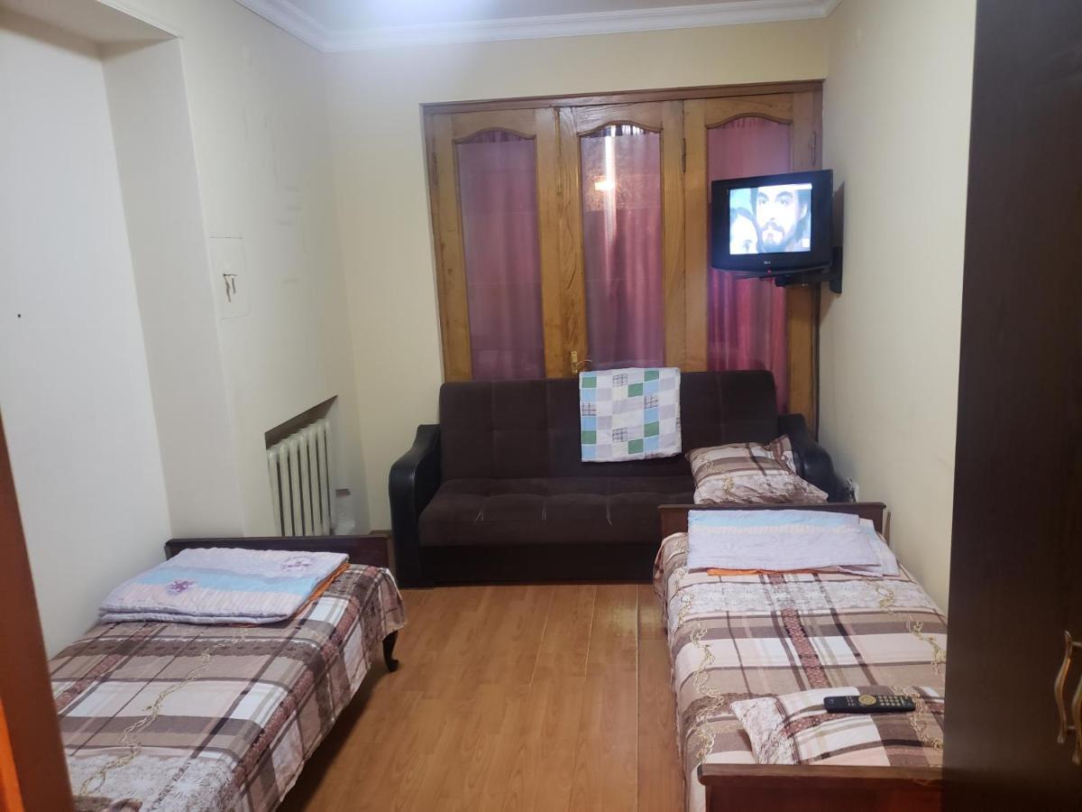 Intercity Hostel Batumi Luaran gambar