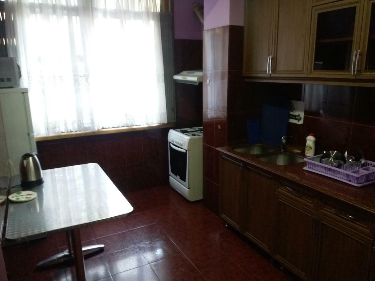 Intercity Hostel Batumi Luaran gambar